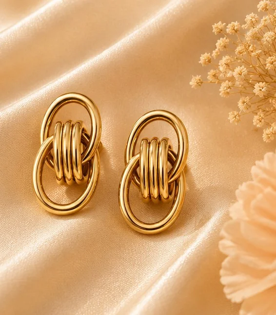 Gold Interlocking Ring Knot Studs