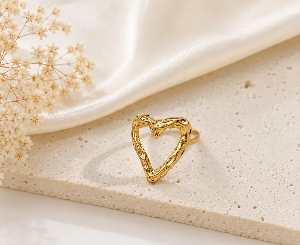Open Heart Silhouette Ring